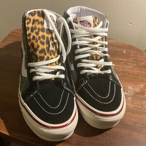 NWT Vans Sk8-Hi Leopard Print Black/White Sneakers – Brand New w/ Box
